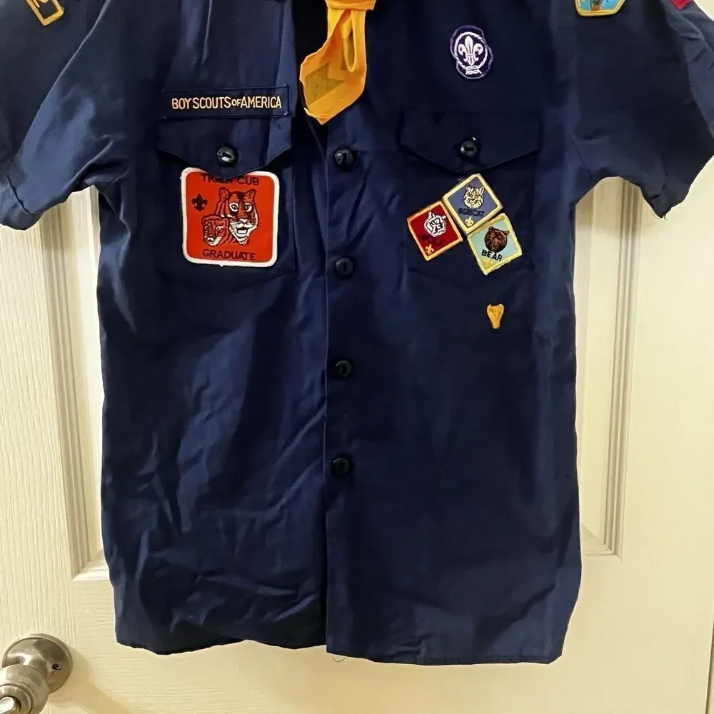 Boy Scouts of America Button Up Blue Uniform Top Patches Neckerchief Boys Size L